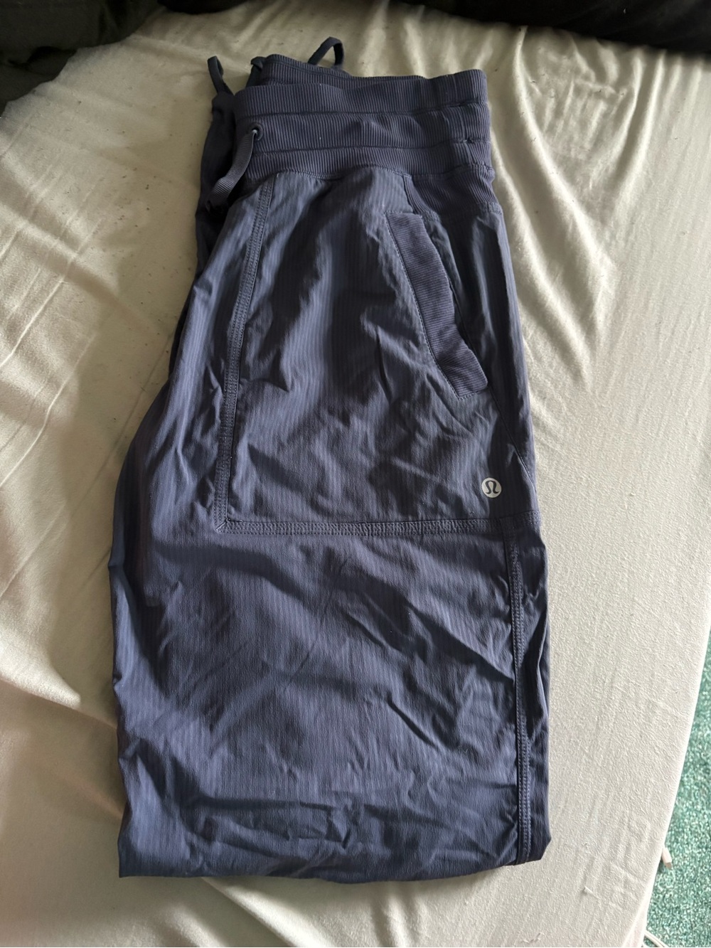 lululemon women’s blue studio pants - Size 4